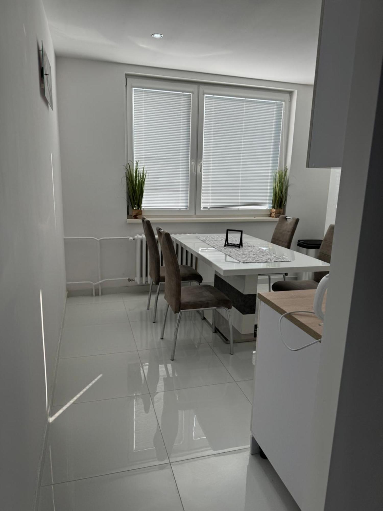 Peti Apartman Centrum ガランタ エクステリア 写真