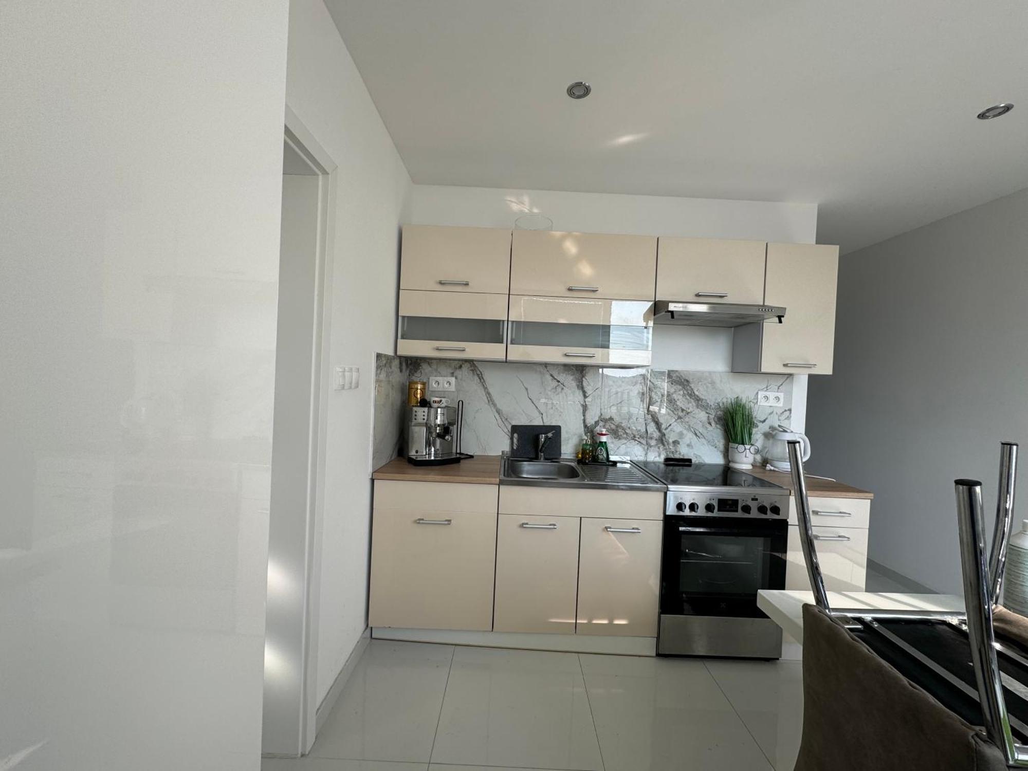 Peti Apartman Centrum ガランタ エクステリア 写真