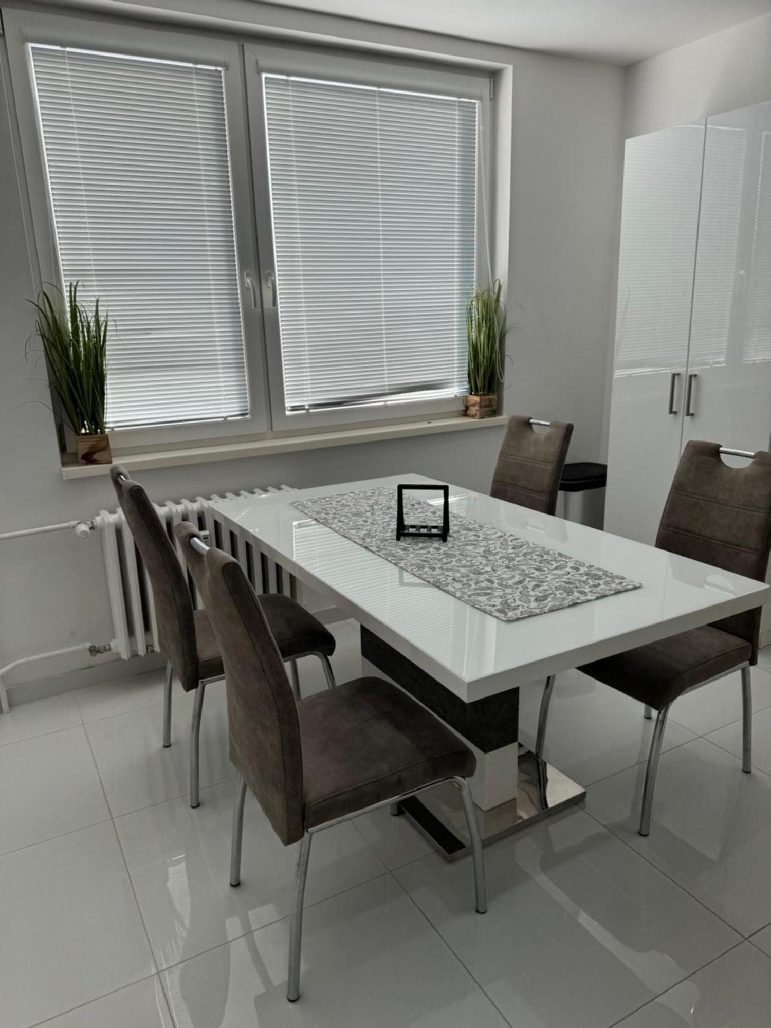 Peti Apartman Centrum ガランタ エクステリア 写真